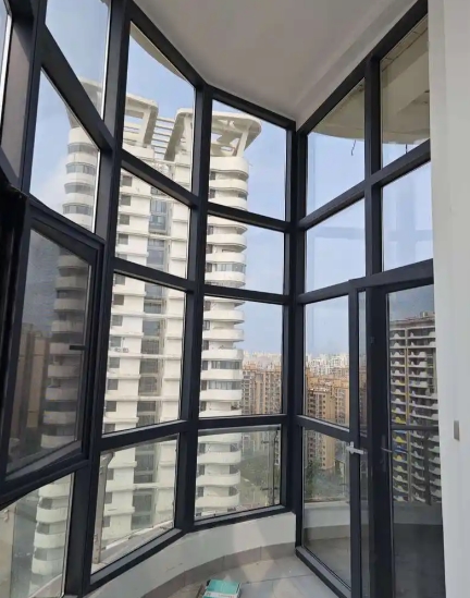 作为断桥铝门窗厂家认为不懂行的用户喜欢价格便宜